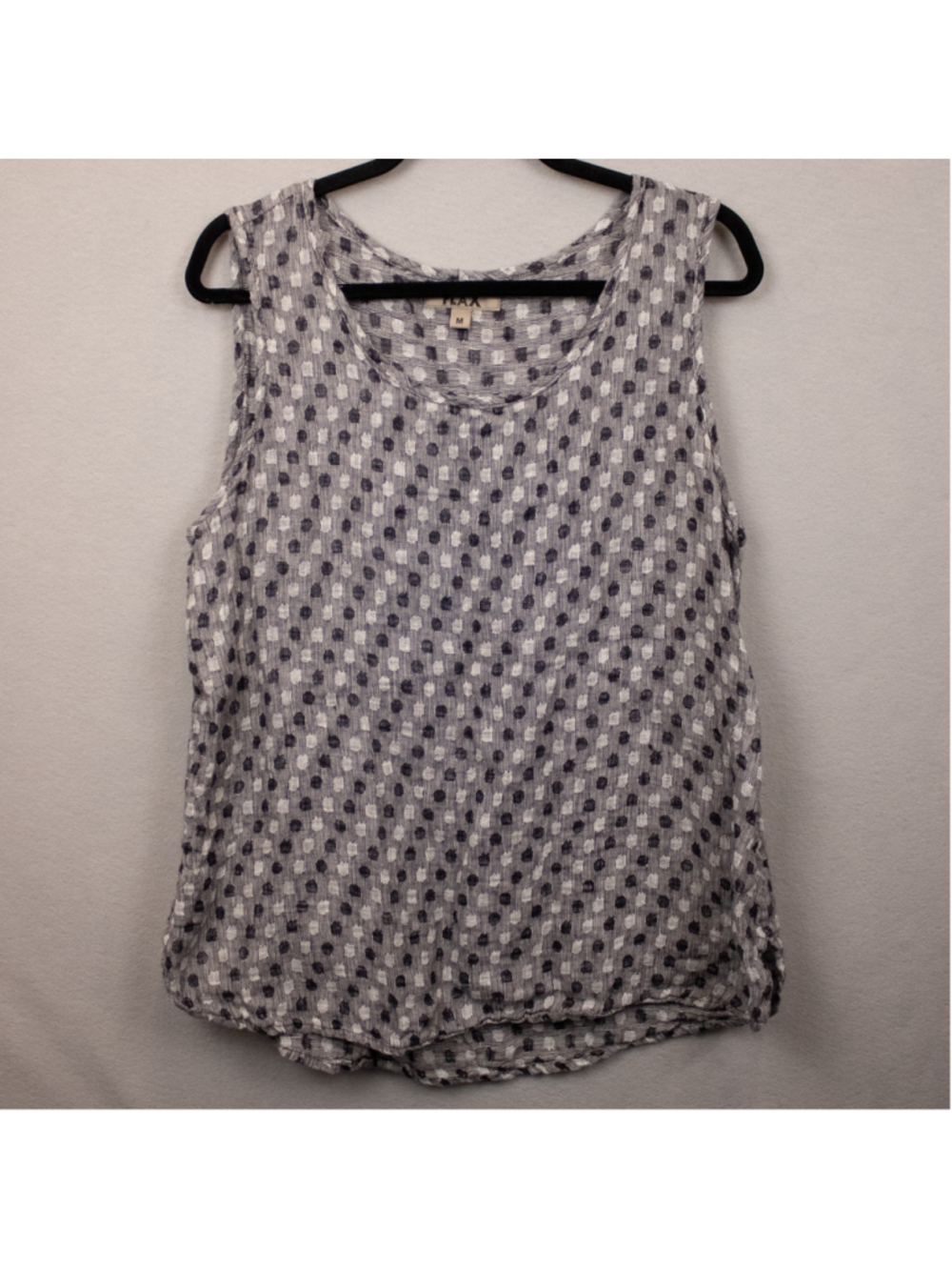 Flax Sleeveless Tank Top in White and Gray Polka Dot